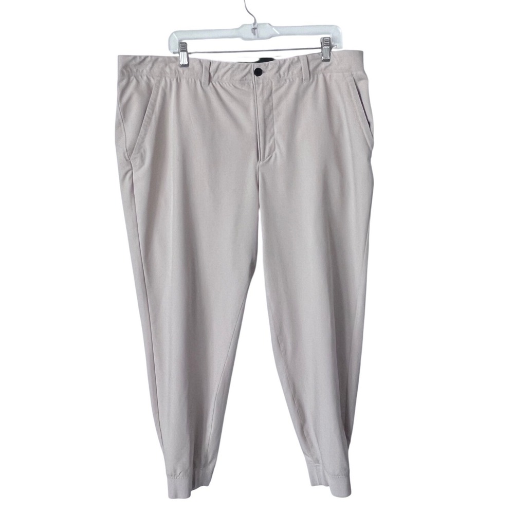 VRST Mens Limitless Jogger Pants Size 40 Khaki Beige Performance Commuter Golf‎